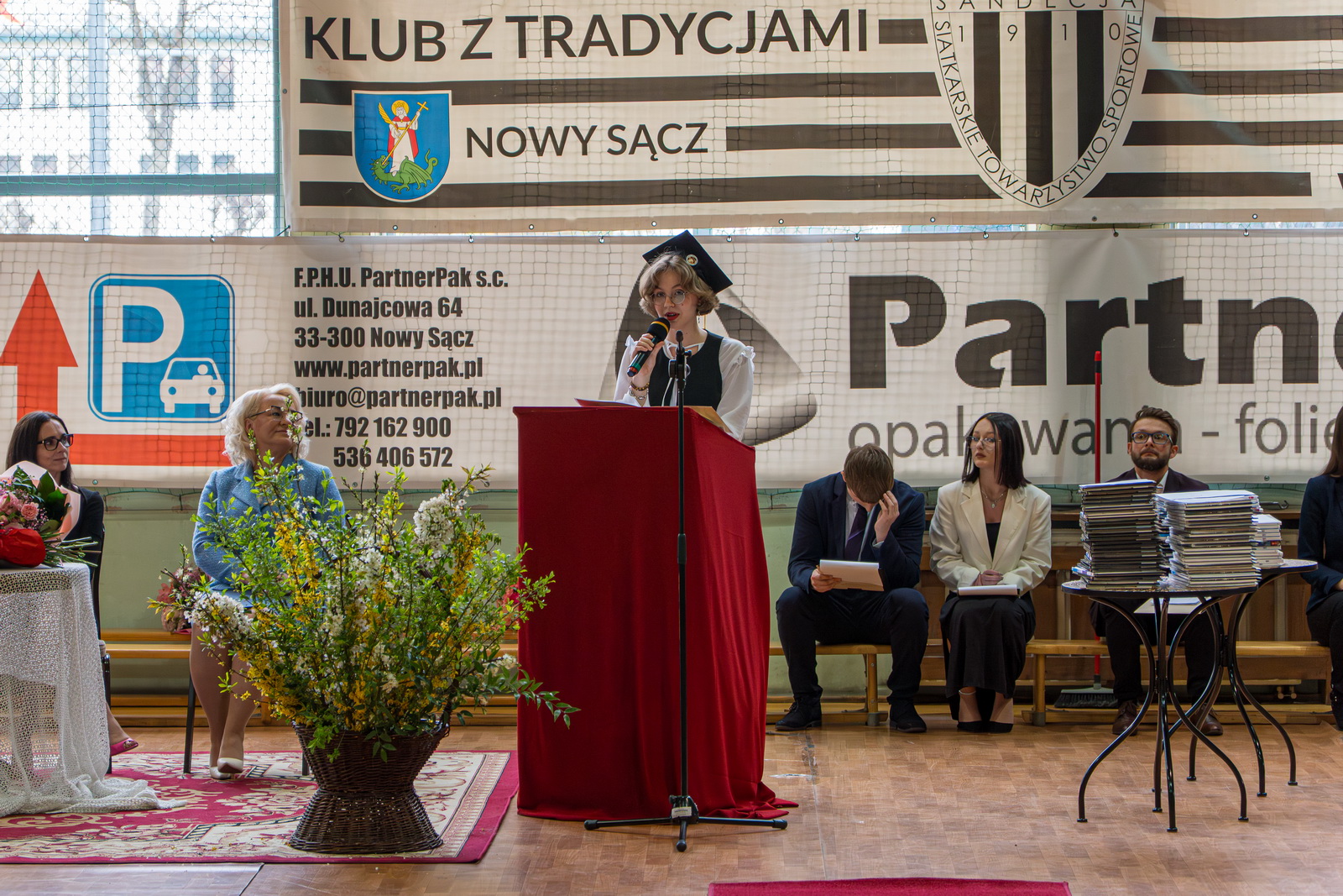 Zdjęcie 2026.04.24 Zakończenie Dla Maturzystów-40d7b78dbb-b978-4fe2-bcf2-dd6802928fcc.jpg w galerii Pożegnanie Absolwentów 2026